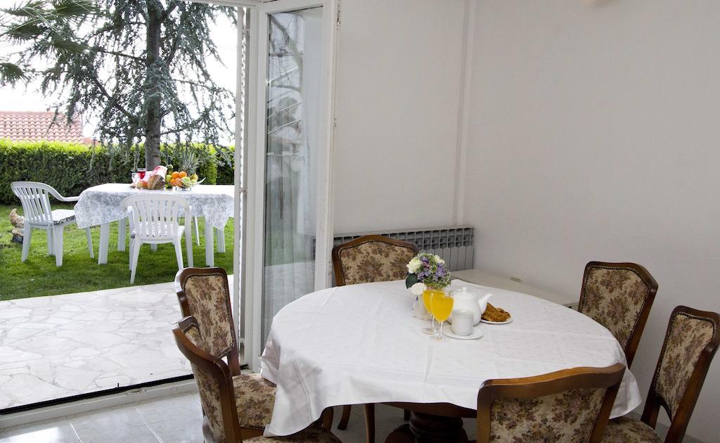 Apartment Pcelica Maja Ποντστράνα Δωμάτιο φωτογραφία