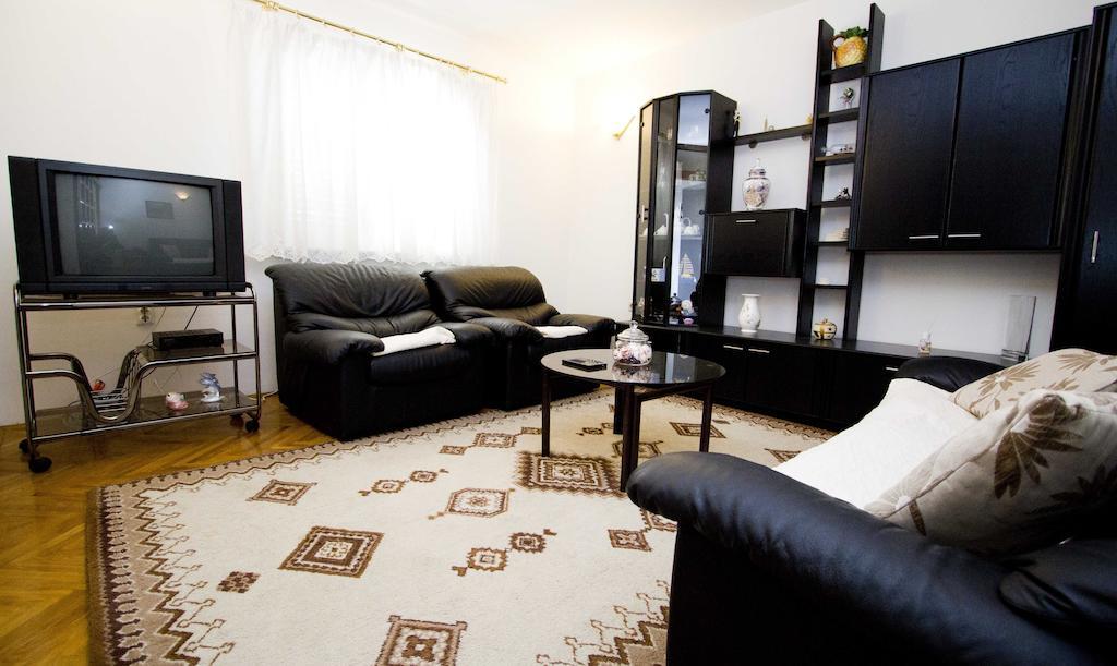 Apartment Pcelica Maja Ποντστράνα Δωμάτιο φωτογραφία