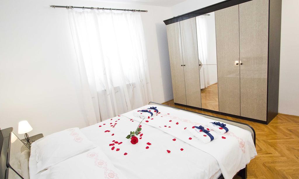 Apartment Pcelica Maja Ποντστράνα Δωμάτιο φωτογραφία